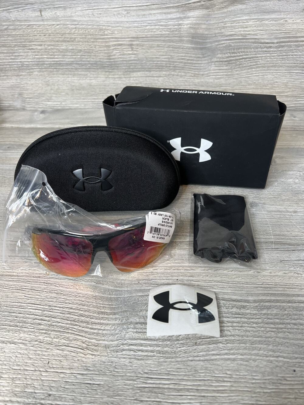 NEW UNDERARMOUR UA CLUTCH 0002/G/S 807B3 BLACK RED AUTHENTIC SUNGLASSES 71-09